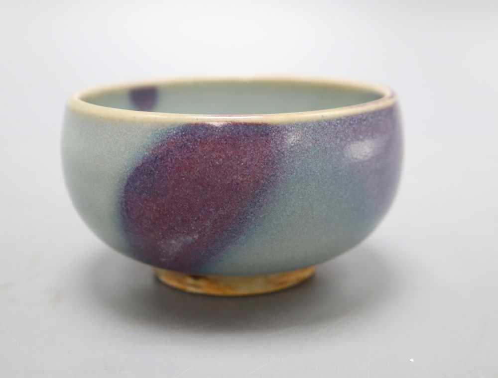 A Jun type bowl, diameter 10cm